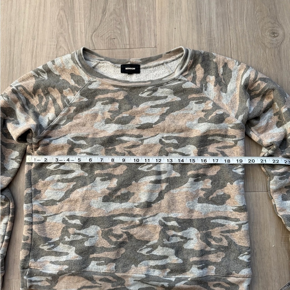 Monrow Camo Women's Drop Shoulder Sweatshirt - Picture 6 of 8